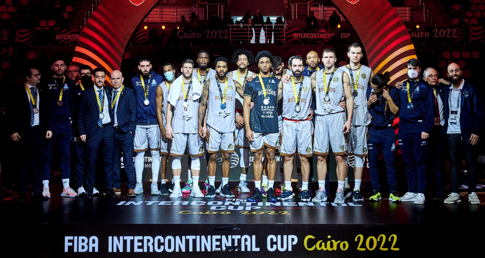 6275. Honor al subcampeón de la FIBA Intercontinental Cup / San Pablo