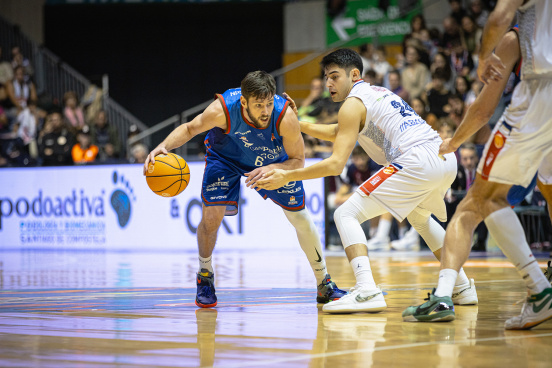 J4 - Monbus Obradoiro-Silbö San Pablo Burgos / SPB/Cintia Cortés