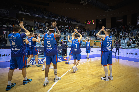 J4 - Monbus Obradoiro-Silbö San Pablo Burgos / SPB/Cintia Cortés