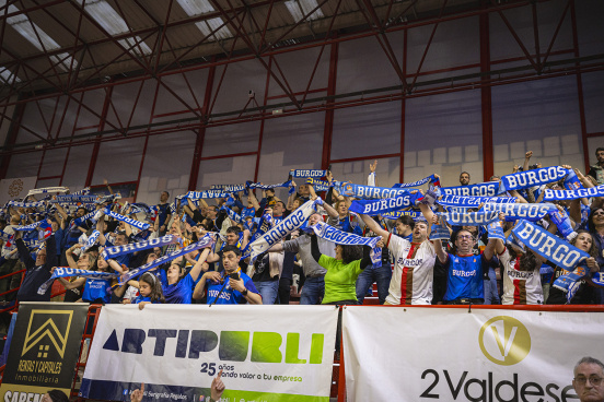 J30 - Grupo Alega Cantabria-Silbö San Pablo Burgos  / SPB/Cintia Cortés