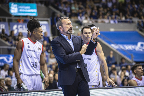 J7 - Recoletas Salud San Pablo Burgos-MoraBanc Andorra  / SPB/Cintia Cortés