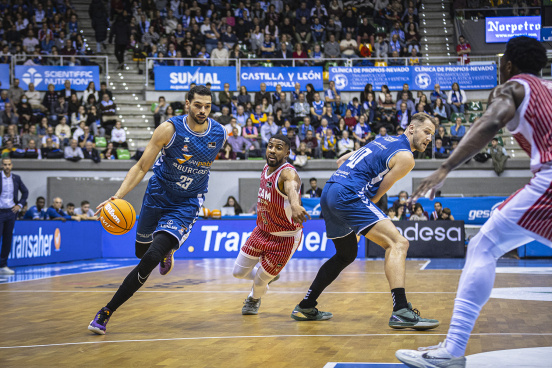 J9 - Recoletas Salud San Pablo Burgos-UCAM Murcia / SPB/Cintia Cortés